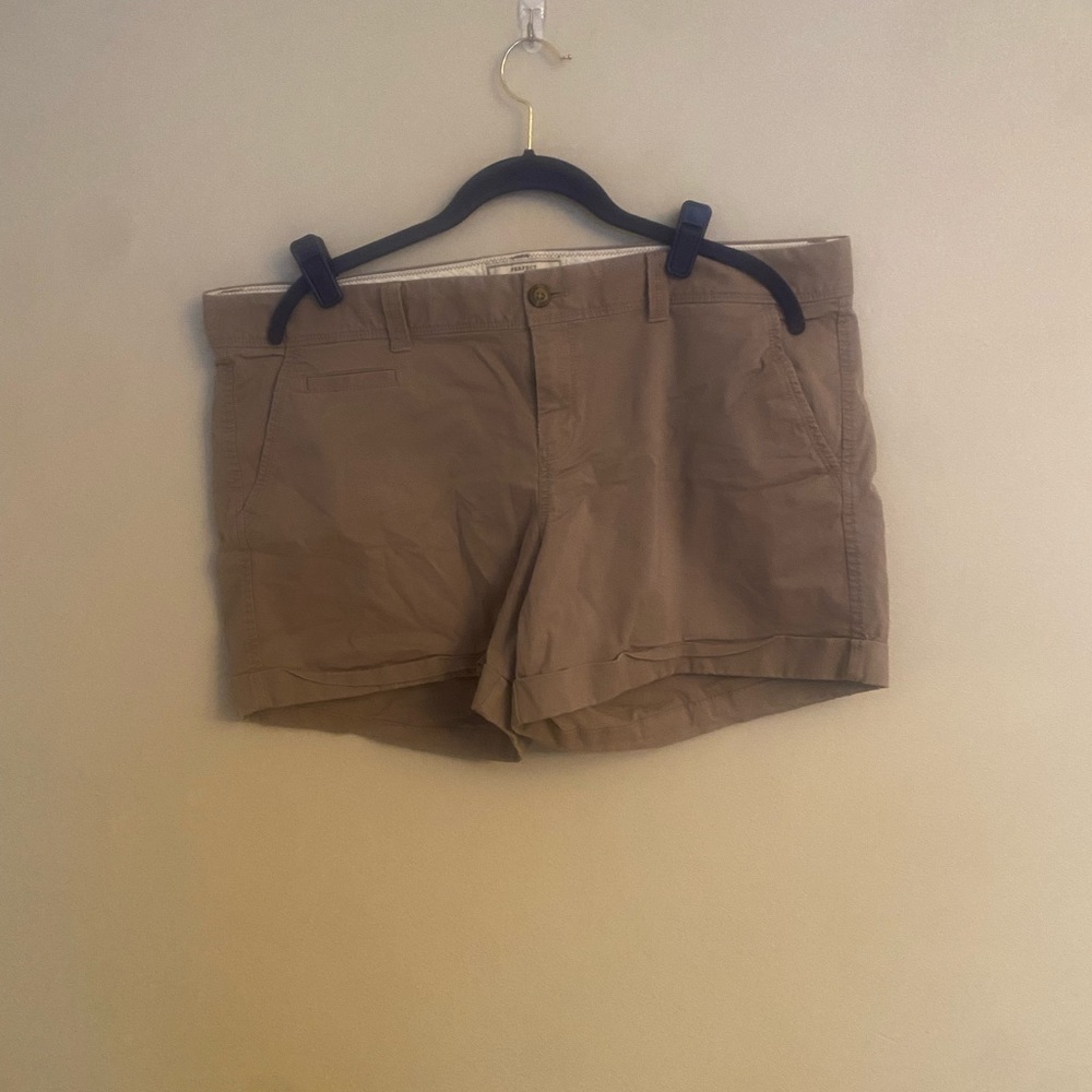 Old Navy 5” short - two pairs